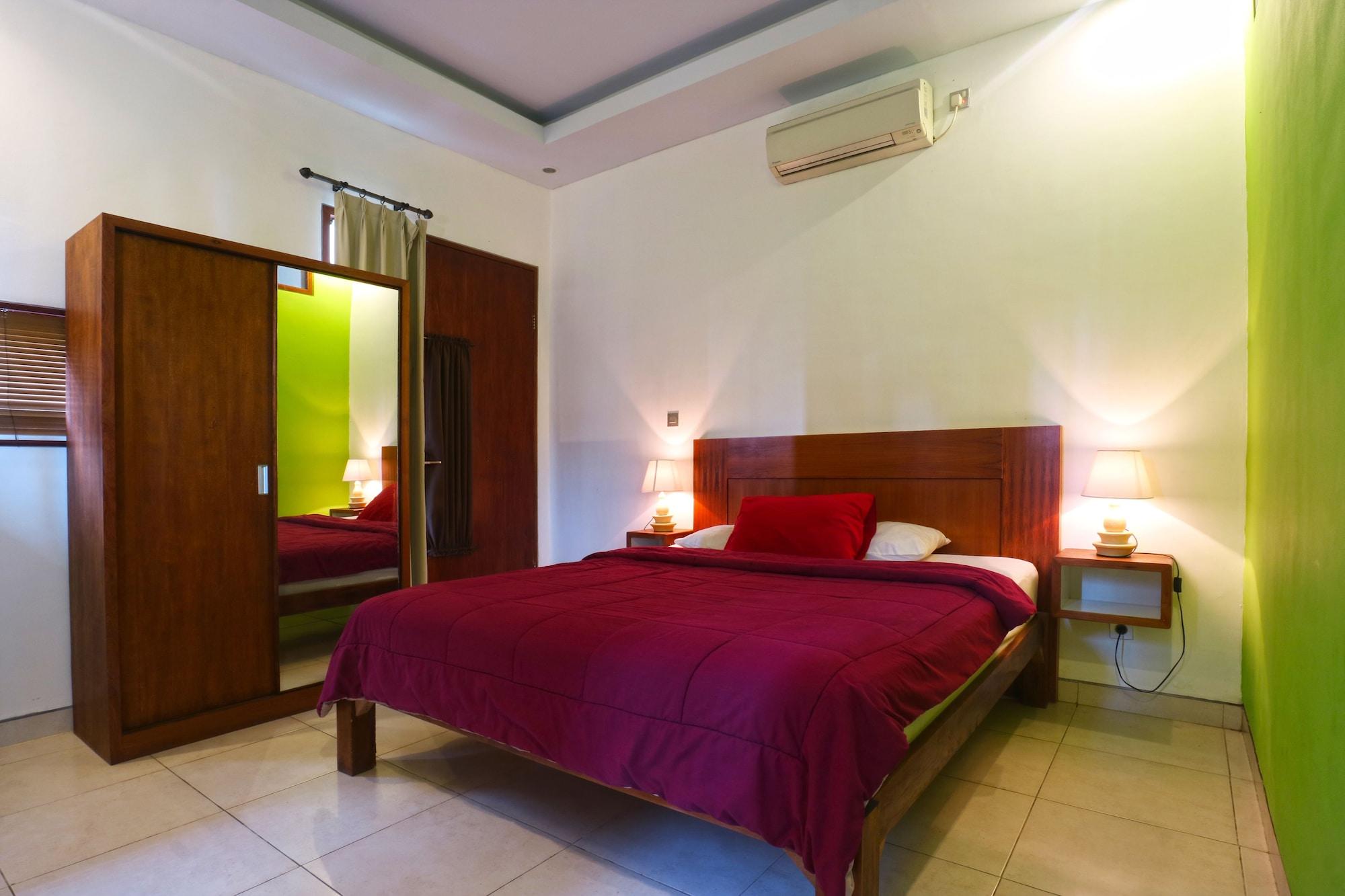 Saren Guest House Canggu Extérieur photo