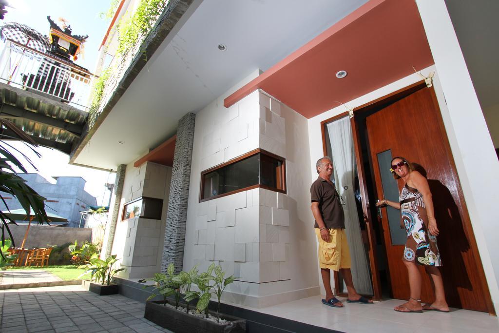 Saren Guest House Canggu Extérieur photo