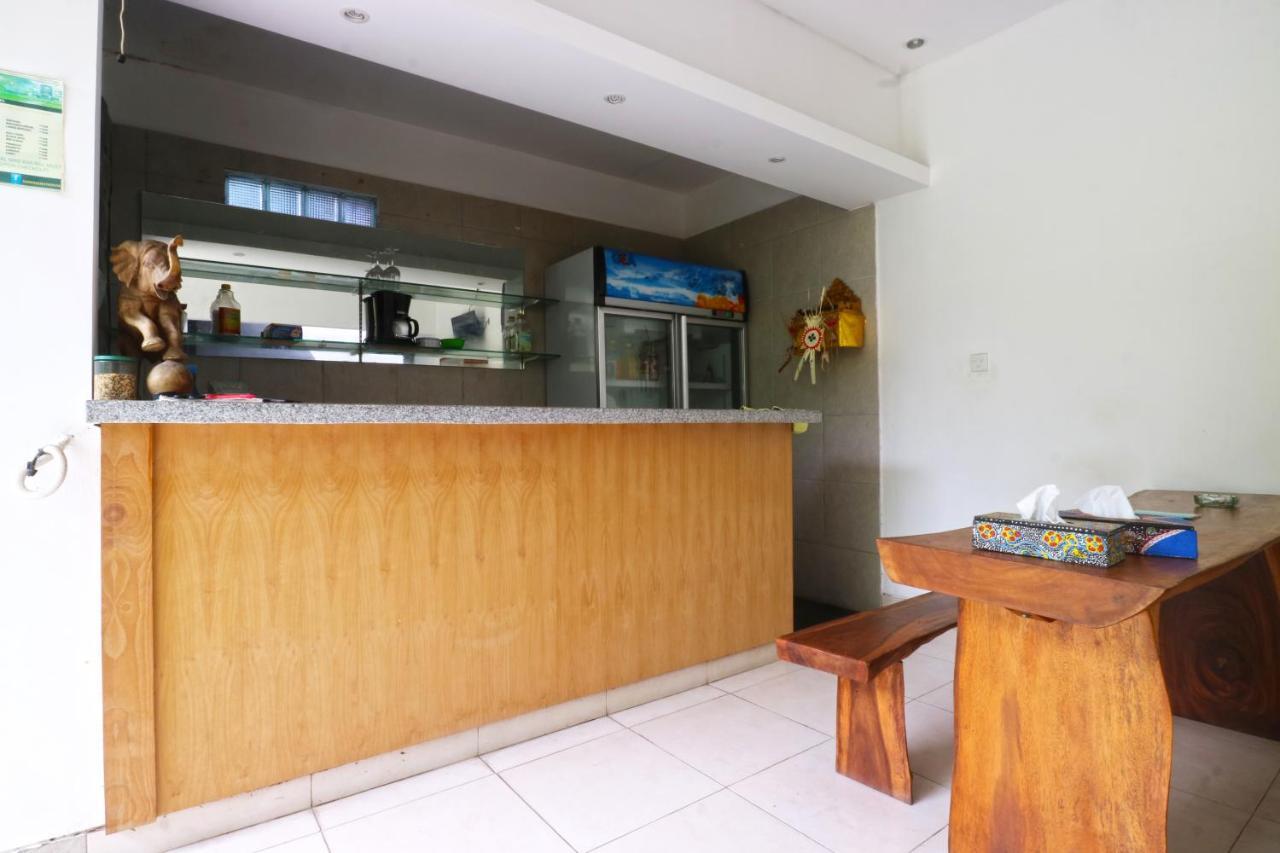 Saren Guest House Canggu Extérieur photo