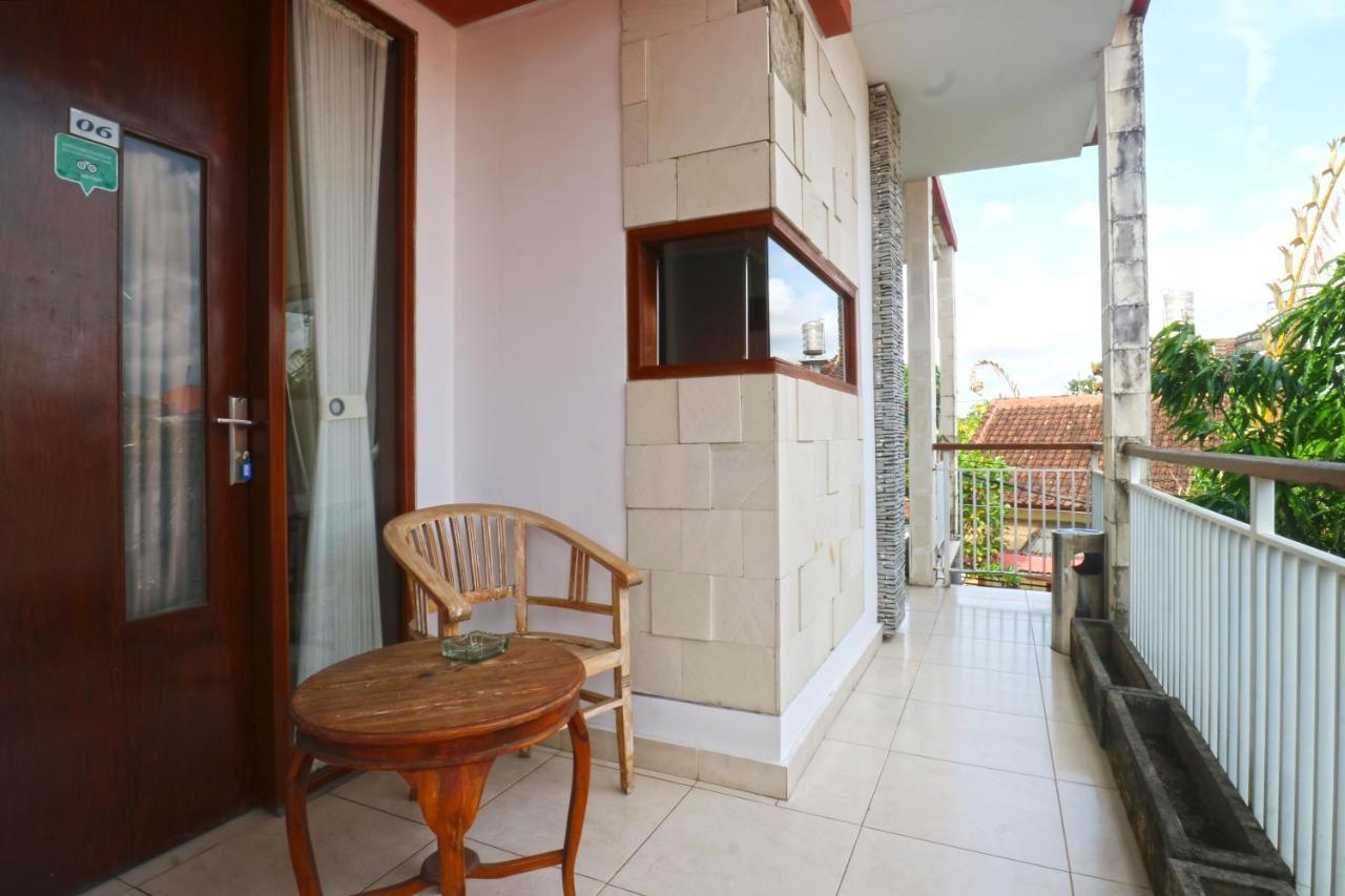 Saren Guest House Canggu Extérieur photo