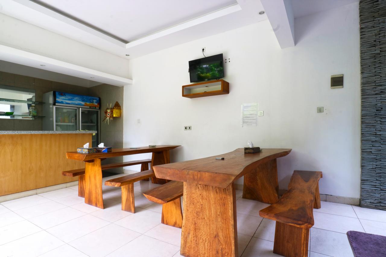 Saren Guest House Canggu Extérieur photo
