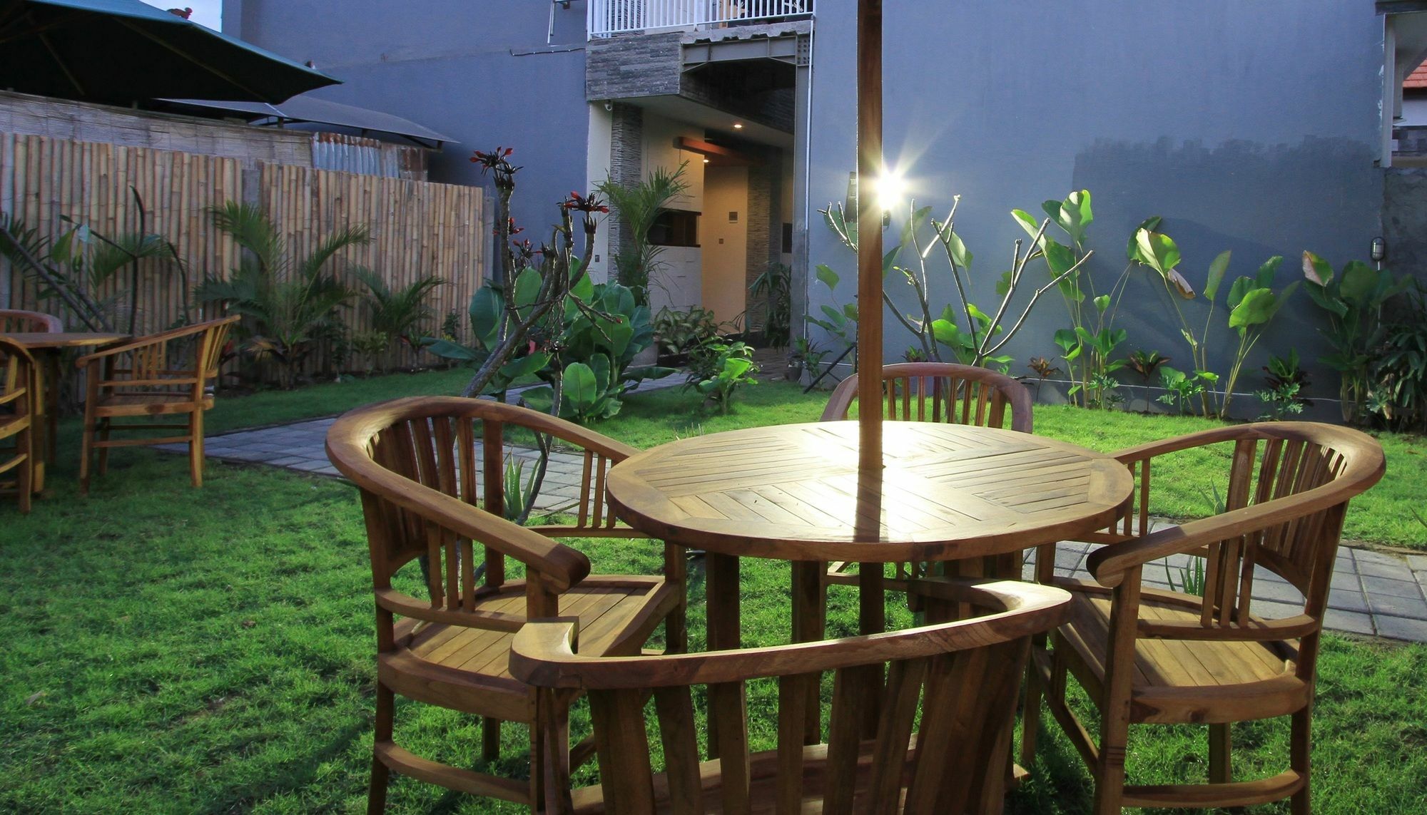 Saren Guest House Canggu Extérieur photo