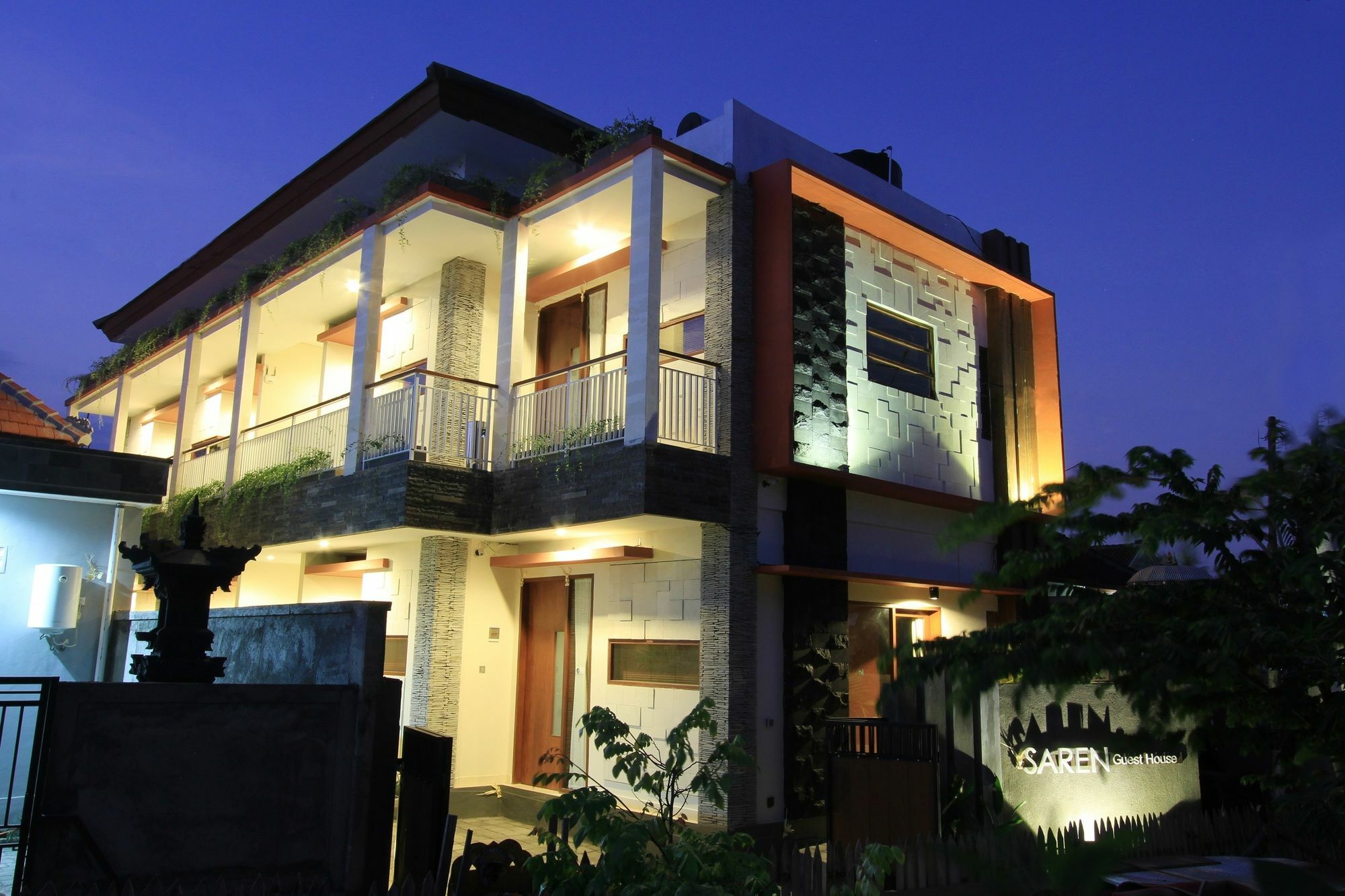Saren Guest House Canggu Extérieur photo